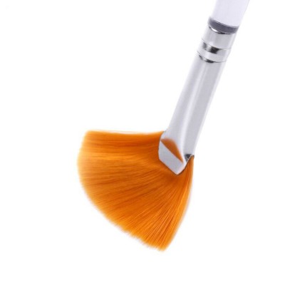 1 Pcs Professional Fan Shaped Blending Highlighter Contour Face Loose Powder Brush